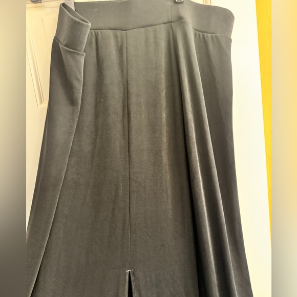 Travelers by Chico's Classic Black Maxi A line Skirt Sz 3(16) - Picture 5 of 6